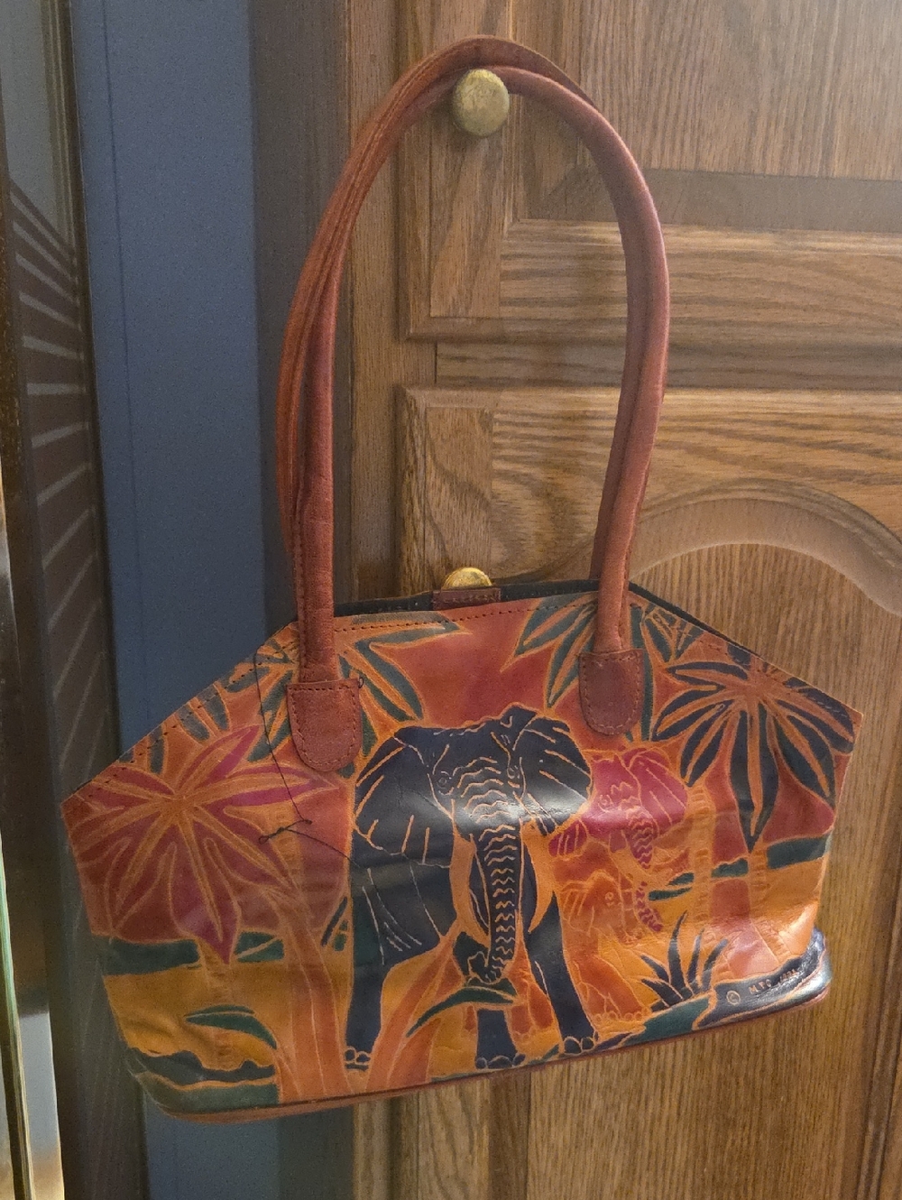 Vintage MTC 1992 Elephant Motif Leather Tote Bag - Picture 7 of 8